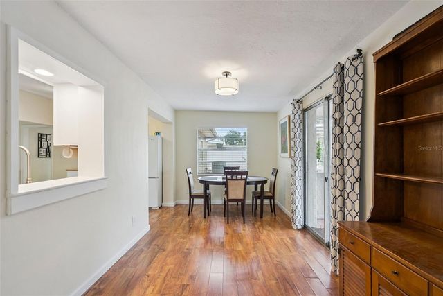 110 N LAKEWOOD CIRCLE, Maitland, FL 32751