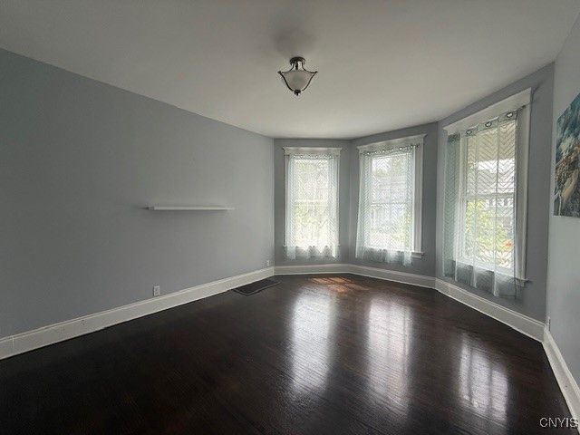 1515 Oneida Street, Utica, NY 13501