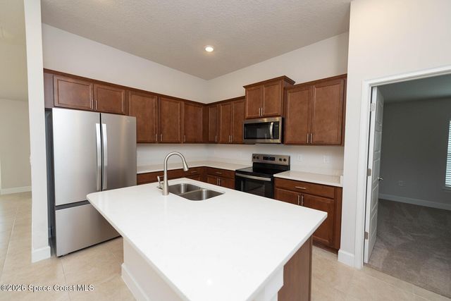 1146 Kylar Drive NW, Palm Bay, FL 32907