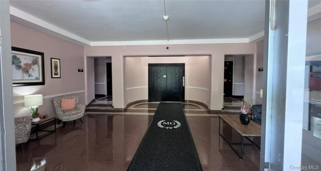 290 Collins Avenue 4C, Fleetwood, NY 10552