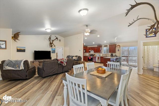 772 S Beaver Lake Road, Big Lake, AK 99623