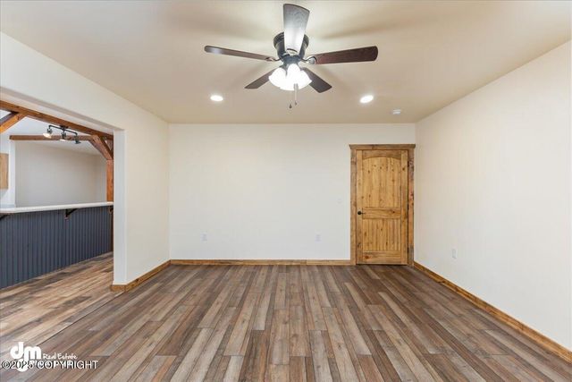 772 S Beaver Lake Road, Big Lake, AK 99623