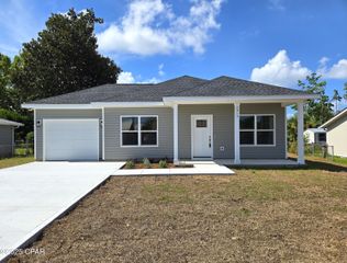 3915 W 20th Court, Panama City, FL 32405
