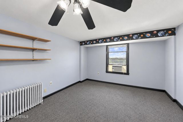 32 3rd Street, Fords, NJ 08863
