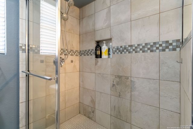 1447 Springwater, Canyon Lake, TX 78133