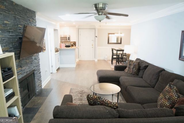 2102 Pine Heights Drive NE, Atlanta, GA 30324