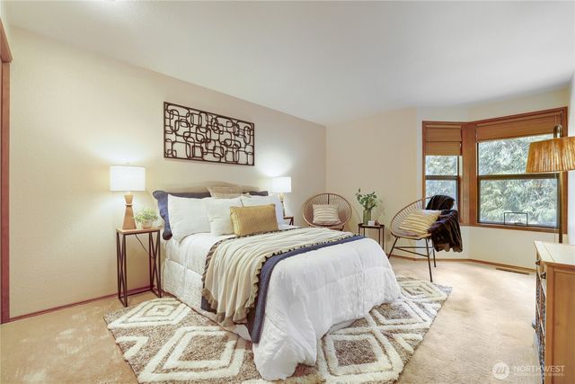 20525 NE 68th Street, Redmond, WA 98053