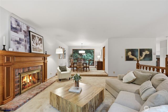 20525 NE 68th Street, Redmond, WA 98053