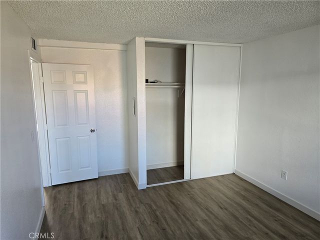38423 10th Place E 1, Palmdale, CA 93550