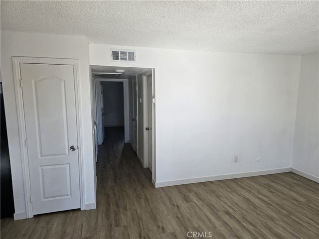 38423 10th Place E 1, Palmdale, CA 93550