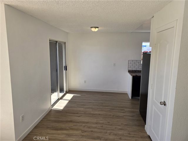 38423 10th Place E 1, Palmdale, CA 93550