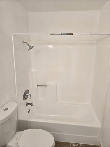 38423 10th Place E 1, Palmdale, CA 93550