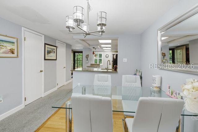 85 Folly Field Rd Apt 131, Hilton Head Island, SC 29928