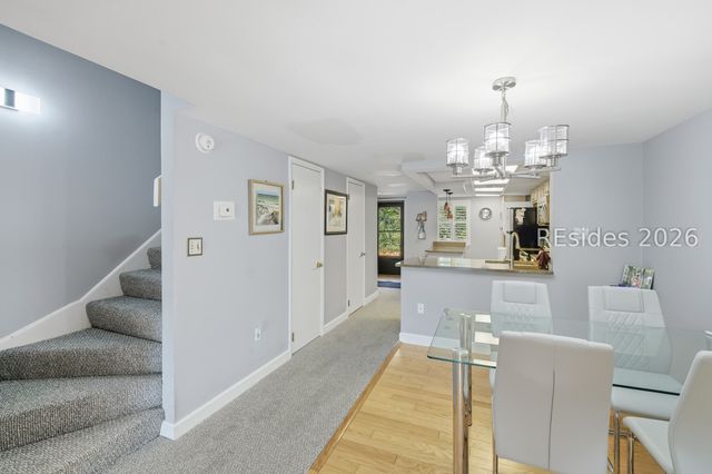 85 Folly Field Rd Apt 131, Hilton Head Island, SC 29928