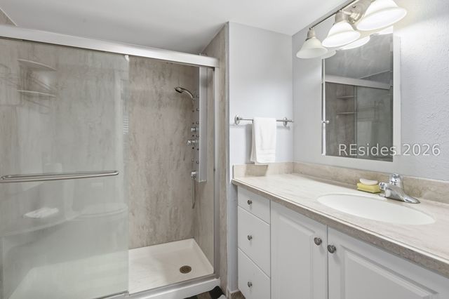 85 Folly Field Rd Apt 131, Hilton Head Island, SC 29928