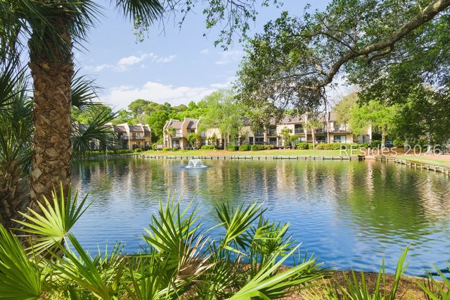 85 Folly Field Rd Apt 131, Hilton Head Island, SC 29928