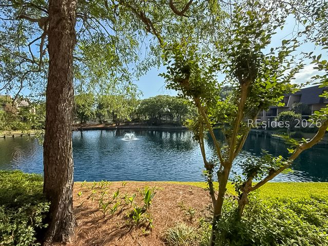 85 Folly Field Rd Apt 131, Hilton Head Island, SC 29928