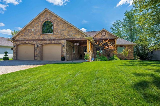 5323 S Pine Street, Beaverton, MI 48612