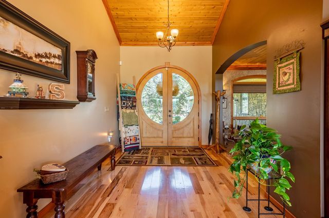 5323 S Pine Street, Beaverton, MI 48612