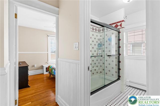 956 Club Avenue, Allentown City, PA 18109