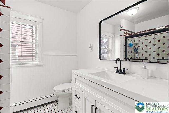 956 Club Avenue, Allentown City, PA 18109
