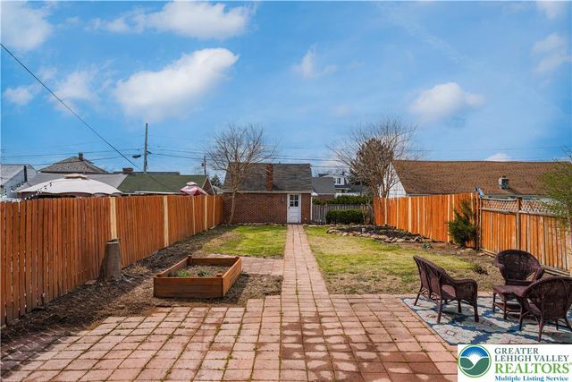 956 Club Avenue, Allentown City, PA 18109