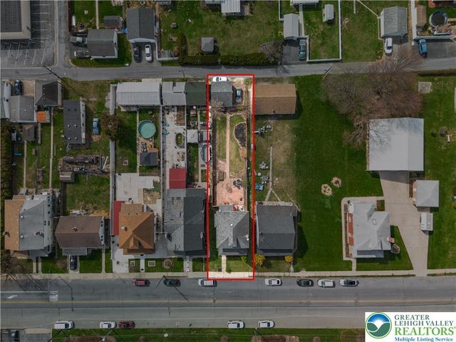 956 Club Avenue, Allentown City, PA 18109