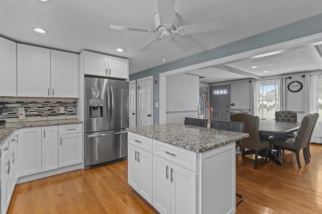 38 Upland St, Auburn, MA 01501