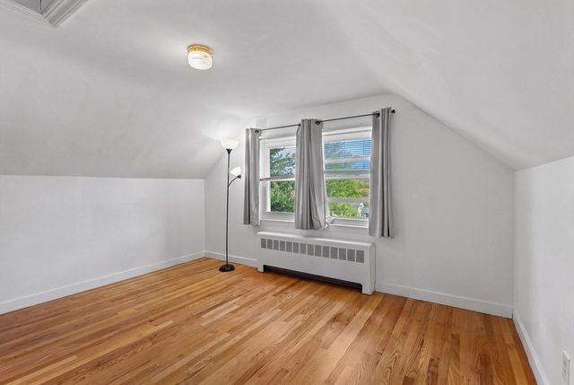 38 Upland St, Auburn, MA 01501