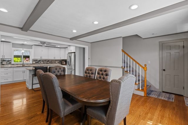 38 Upland St, Auburn, MA 01501