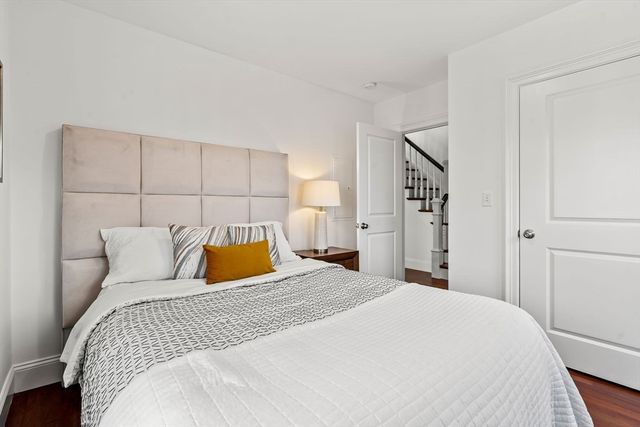 67 Church St 1, Boston, MA 02122