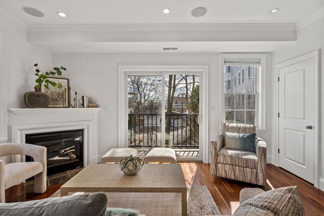 67 Church St 1, Boston, MA 02122