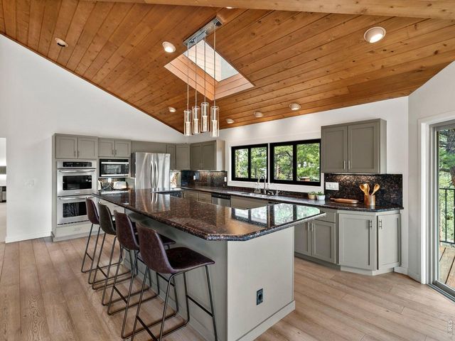 4300 Sunshine Canyon Dr, Boulder, CO 80302