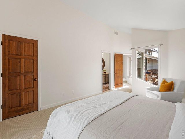 4300 Sunshine Canyon Dr, Boulder, CO 80302