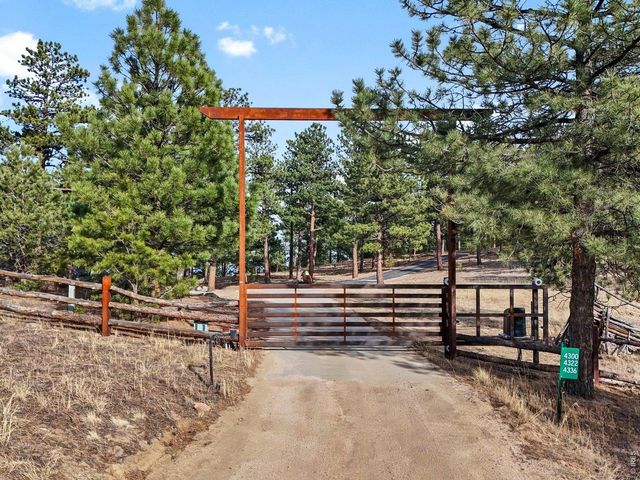 4300 Sunshine Canyon Dr, Boulder, CO 80302