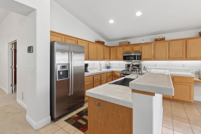4479 Ruby Landing Way, Rancho Cordova, CA 95742
