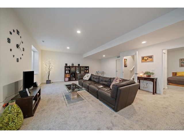 25058 E Alder Dr, Aurora, CO 80016