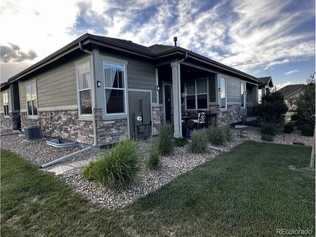 25058 E Alder Dr, Aurora, CO 80016