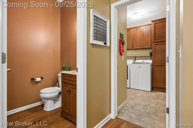 51285 Upland View Street, Canton, MI 48188