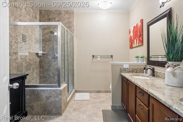 51285 Upland View Street, Canton, MI 48188