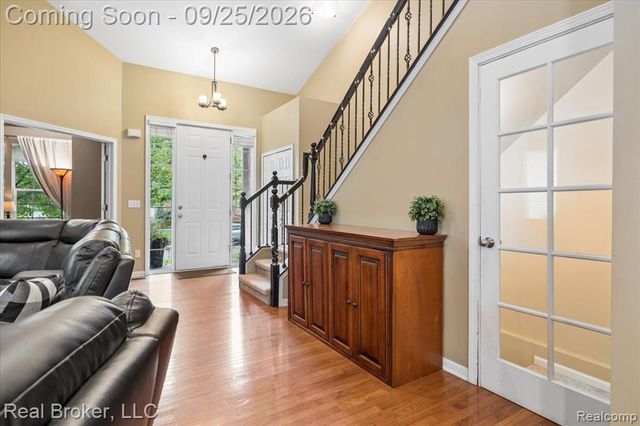 51285 Upland View Street, Canton, MI 48188