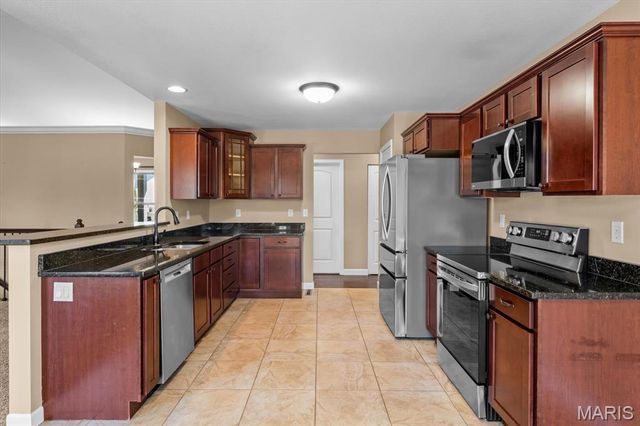 1239 Rutledge Drive, Troy, IL 62294