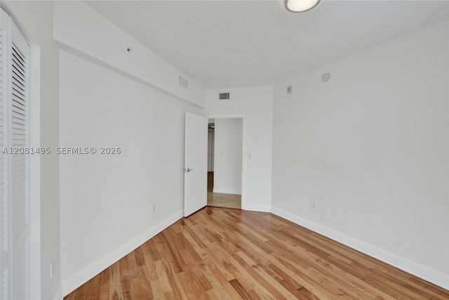 7275 SW 90th St C410, Miami, FL 33156