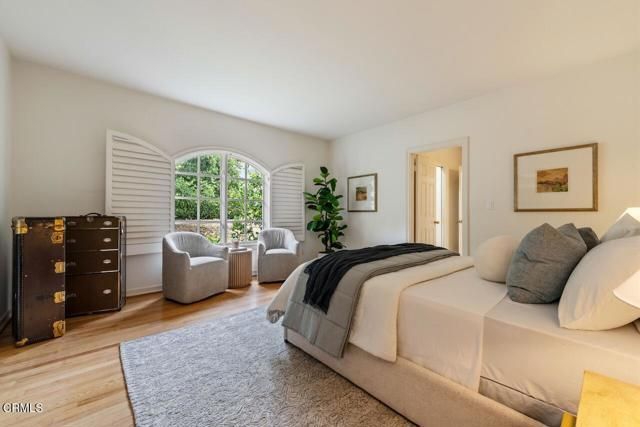 3250 Mesaloa Lane, Pasadena, CA 91107