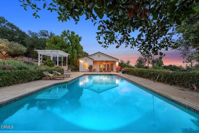 3250 Mesaloa Lane, Pasadena, CA 91107