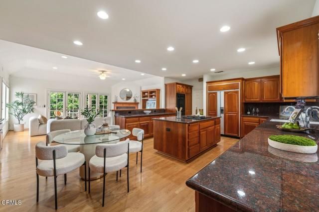 3250 Mesaloa Lane, Pasadena, CA 91107