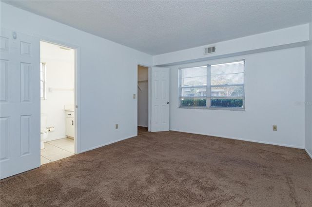 81 WINDTREE LANE 104, Winter Garden, FL 34787