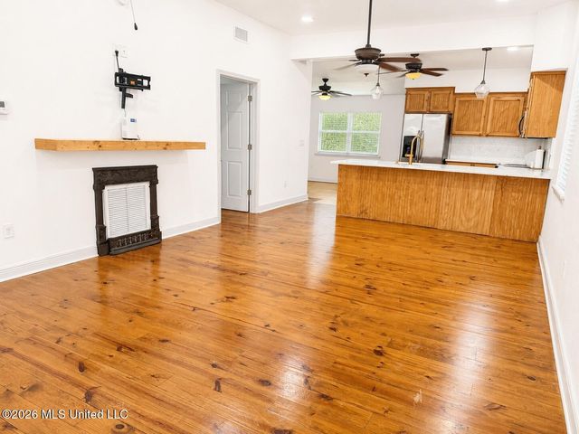 309 Seal Avenue, Biloxi, MS 39530