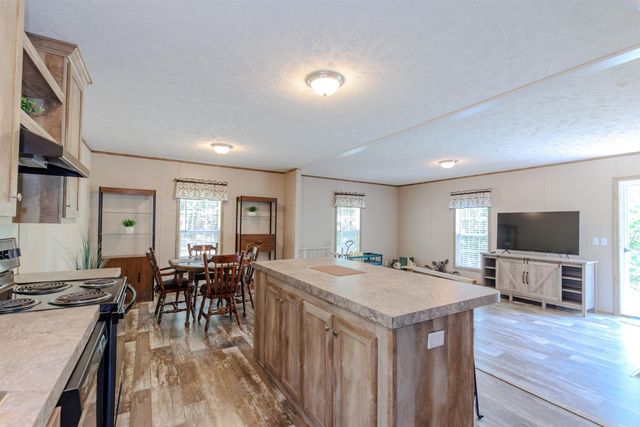 308 W Fifth Avenue, Perry, AR 72125