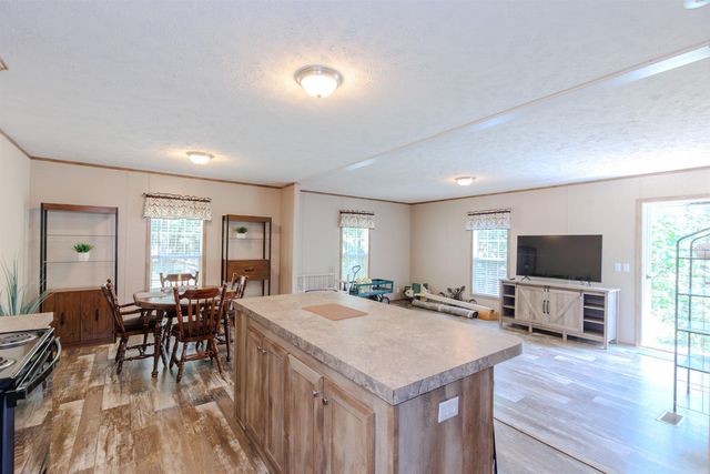 308 W Fifth Avenue, Perry, AR 72125